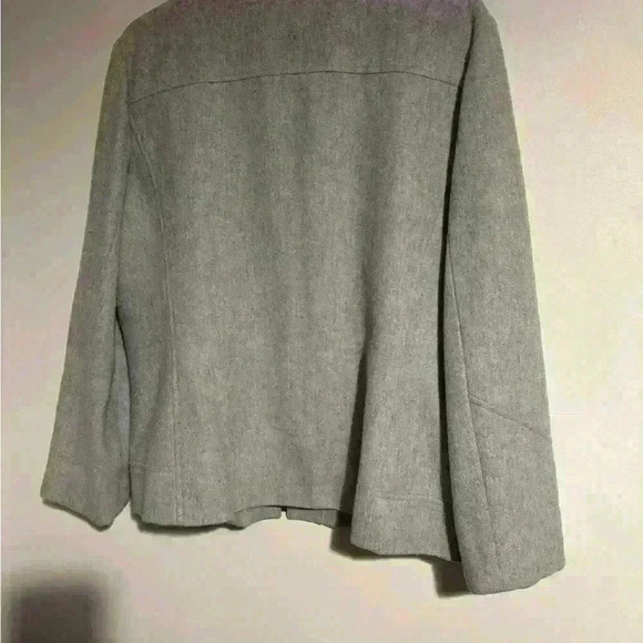 Liz Claiborne wool lined coat EUC size 16 - Picture 3 of 3